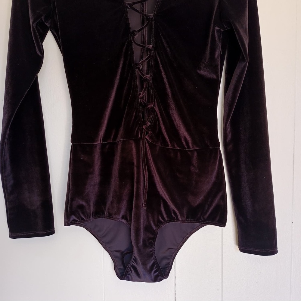 REFORMATION Avalon Velvet Bodysuit Purple Size Small - Picture 5 of 9